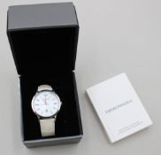 Herren-Armbanduhr, Emporio Armani, weisses Lederband diese mit Gebrauchsspuren, Quarzwerk nicht gep