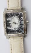 Enrico Elle Milano Damenuhr mit weißem Lederarmband, Quarzwerk nicht geprüft, Tragespuren, ca,  3,5