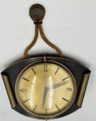 vintage  mechan. Wanduhr "Atlanta" Messinggehäuse, Werk läuft, 24x29 cm