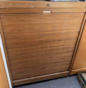 Vintage-Rolladenschrank, mit Schlüssel (ohne Inhalt) Jalousie funktioniert, H-105 cm, B-80 cm