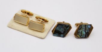 2 Paar Modeschmuck-Manschettenknöpfe, Perlmuttauflagen