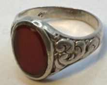 Silberring mit roten Karneol-Lagenstein, RG 62, 6 gr.,verschlagene Punze?