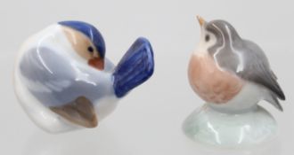 2x div. Vogelfiguren, Royal Copenhagen, Unterglasurfarben, ca. H-4cm