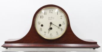 Seth Thomas Westminster Kaminuhr im Tambour-Stil um 1920 