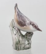 Porzellanfigur, Kleiber auf einem Ast, Bing & Gröndahl, Modellnr, 2406, ca. H-12,5cm