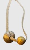 breites Flechtarmband mit 2 grossen Flyern, Silber geprüft, Verschluss-Haken fehlt, L-50 cm, D-Disk