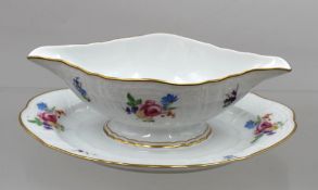 Hutschenreuther Sauciere aus der Serie Dresden, florales Dekor, ca. H-8m B-24cm