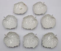 8x kl. Blattschälchen, KPM Berlin, Weißporzellan, 1x beschädigt, ca. L-8cm