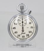 mechanische Vintage-Stoppuhr der Marke Agat (Агат) aus sowjetischer Produktion (CCCP), Werk läuft, 