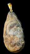 kl. Achat-Druse als Anhänger, Gold-585- Fassung umlaufend, verso kl. Amethyst mit Gold, 10,82 gr., 