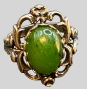 Silberring-835- mit grünen Jadestein, RG 56, 6,27 gr.