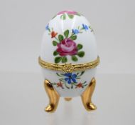 eiförmige Zierdose, Limoges ?, florales Dekor, ca. H-10cm