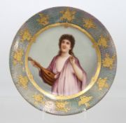 Zierteller, Mandolinenspielerin, Wien, Royal-Vienna-Stil, leider geklebt, ca. D-20cm