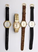 4x div. Vintage-Armbanduhren, 3x Handaufzug 1x Quartz, Werke laufen, ca. D-3cm