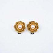 Pair of 18K Yellow Gold Earrings.