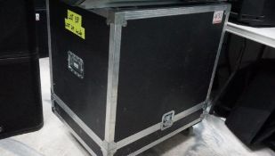 TV CASE 37X23.5X37.5"