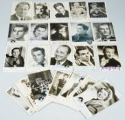 Diverse: Sammlung von 39 Autogrammkarten D. & Europa 50er Jahre: Jean Marais u.a.
