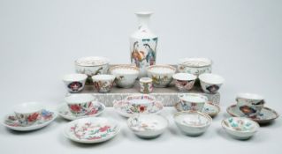 Sammlung meist chinesische Porzellane 25-tlg. Kangxi-Guangxu