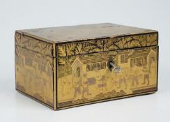Teeschatulle mit feiner Goldbemalung China 1. H. 19. Jh.