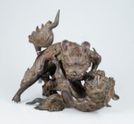alte Bronzefigur - 2 spielende Fo Hunde mit Jungtier Quing Dyn
