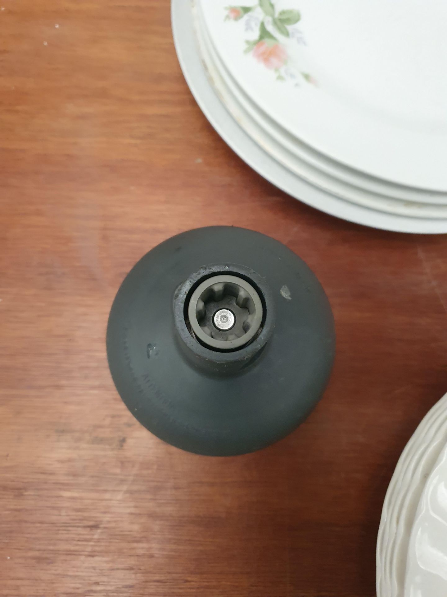 Decorative ceramic plates, glass serving dishes, and More - Image 6 of 7