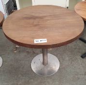 Round Table (900mm)