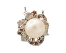 A 9k white gold, cultured pearl and garnet clasp.