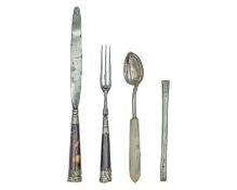 A set of Georgian horn-handled cutlery.