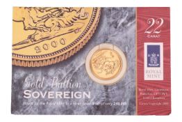 A 2000 full sovereign, with Queen Elizabeth II to the obverse and George and dragon to the reverse, 
