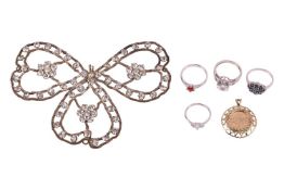 A group lot of jewellery to include, three 9ct white gold rings; one set with a cluster of greenish-