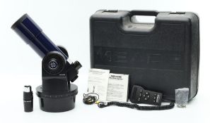 Teleskop "Meade ETX 70". 