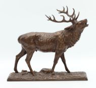Skulptur "Röhrender Hirsch". 