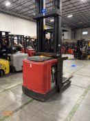 2004 Raymond Order Picker *Battery Included*