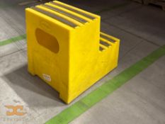 (4) Step Stool | 2 Step