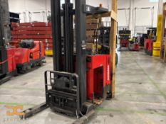 2006 Raymond Reach Truck *Battery Included*