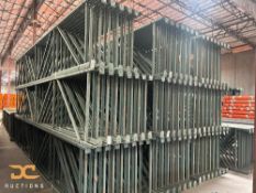 (30) Teardrop Upright Frames | 40