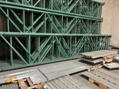 (30) Teardrop Upright Frames | 54