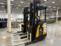 2014 Yale Reach Truck *Battery Included*