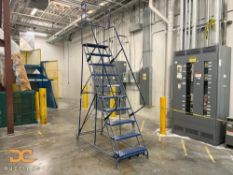 (1) 8' Movable Staircase Ladder