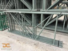 (5) Upright Frame | Teardrop | 48