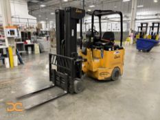2013 Landoll Bendi | VNA Forklift *Battery Included*