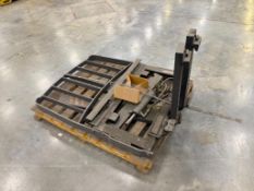 (1) Pallet Containing (1) Crown Pair of Forks & (1) Mast