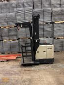 (1) 2014 Crown SP3500 | Wire Guided Order Picker *Battery Included*