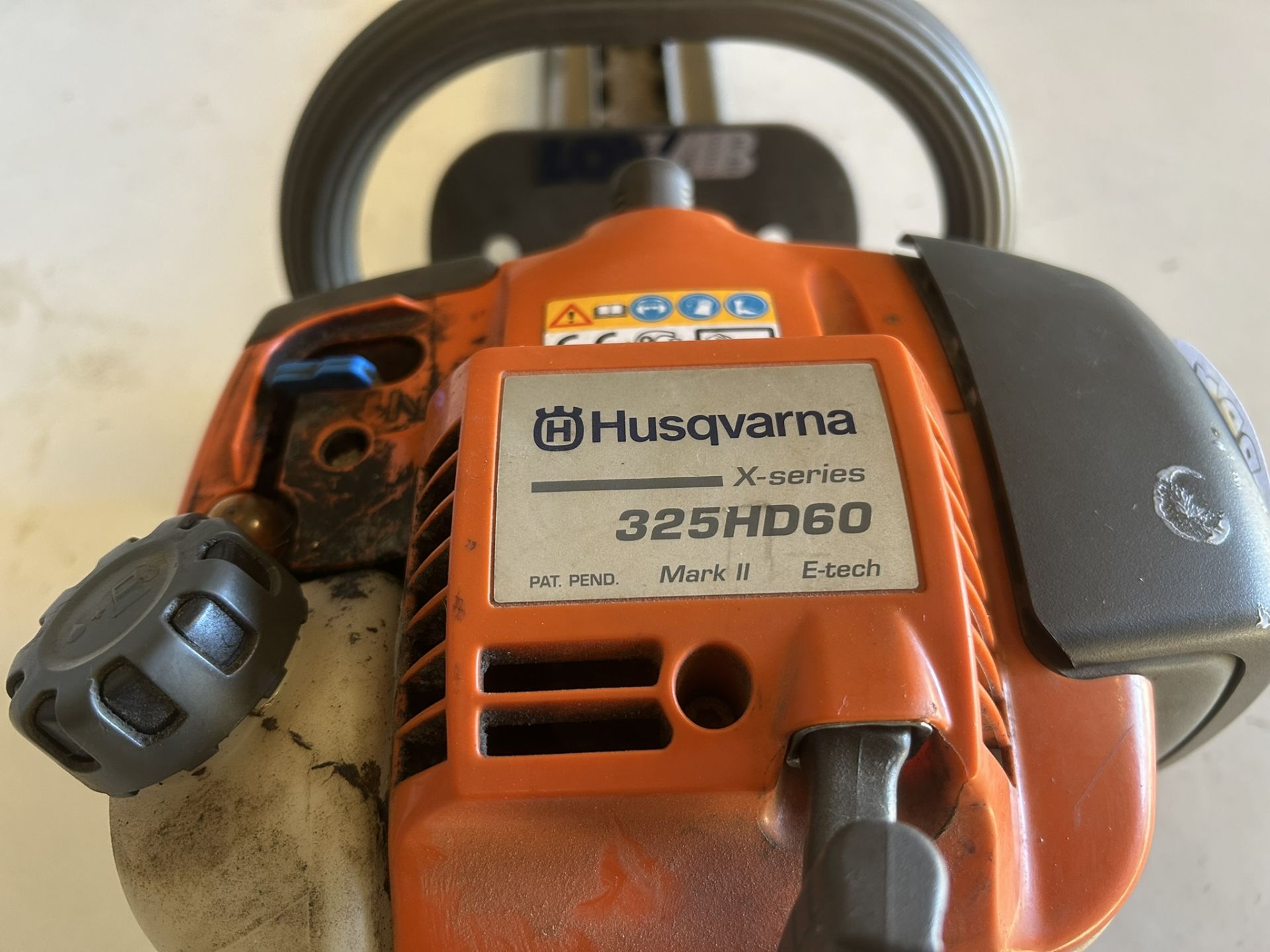Husqvarna x-series 325HD60 Petrol Hedge Cutter - Image 2 of 5