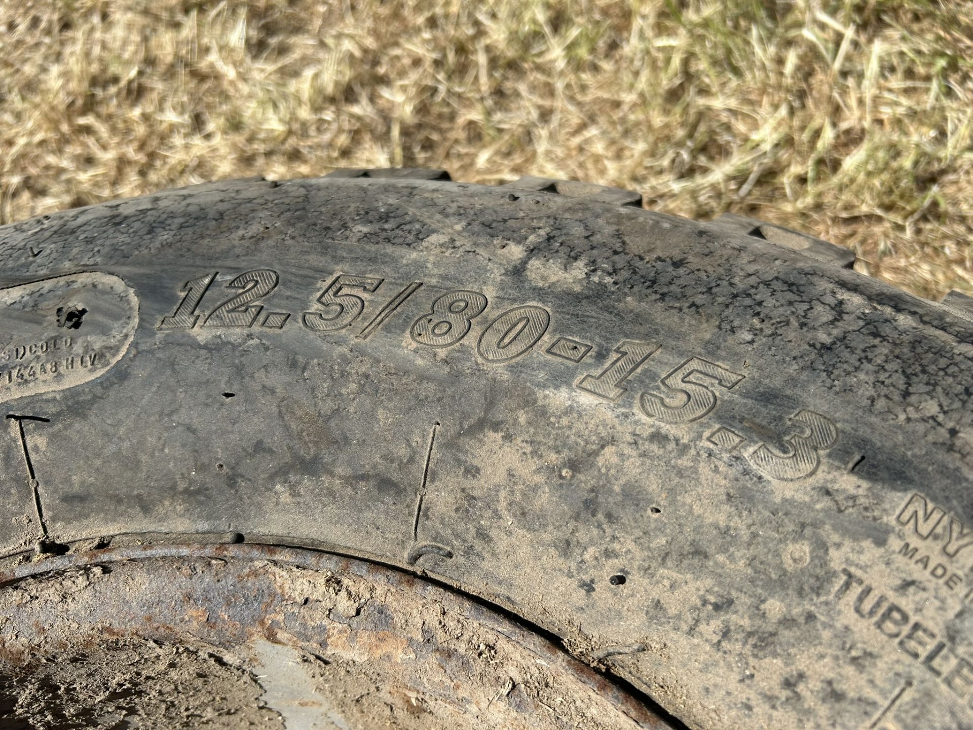 MAW200 Implement Tyre 12.5/80-15.3 - Image 2 of 2
