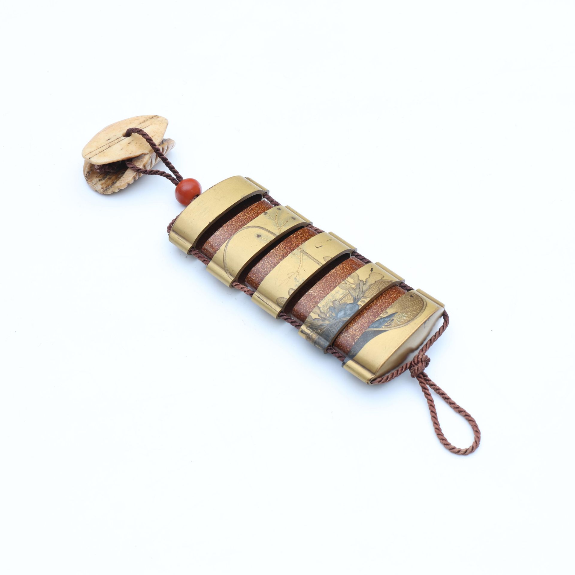 Japan, a gold-lacquer four-case inro, 19th century, - Bild 2 aus 5