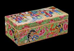 Cantonese porcelain lidded bow, 19th