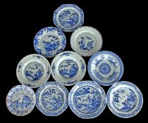10 porcelain dishes with blue decoration, 18th