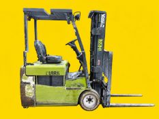 2020 CLARK TMX15 Electric Forklift. 3,000 lb capacity. Mast: 83 in lowered / 188 in raised.