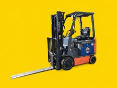 2020 TOYOTA 8FBCU20-COMP Electric Forklift (48V). 4,000 lb capacity (per Atlas report). Mast: 83